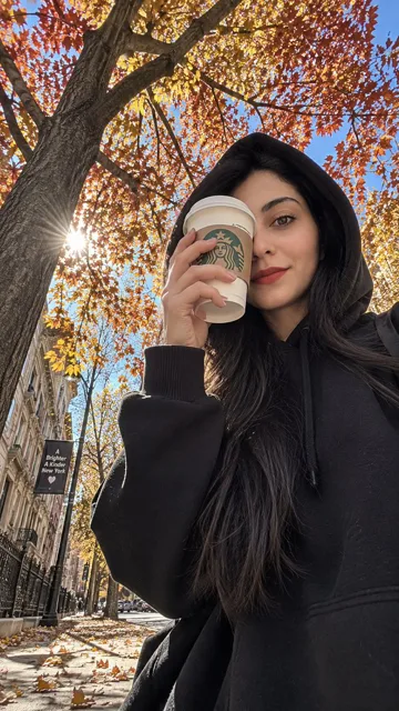 Social Media Post - iPhone Street Style Autumn Hoodie Portrait