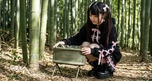 Jirai-kei Girl with Claymore in Bamboo Forest