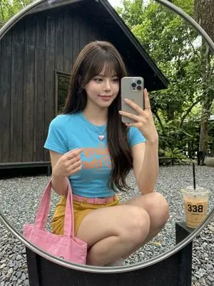 iPhone Mirror Selfie Realism
