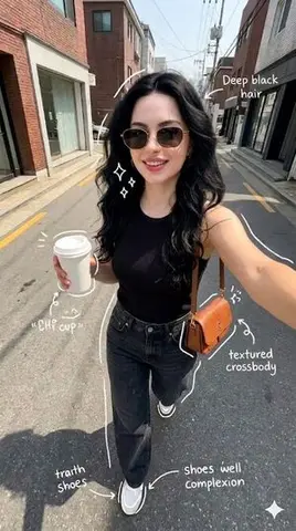 Street Style Selfie with Doodles