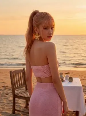 Rosé (BLACKPINK) at Sunset Beach