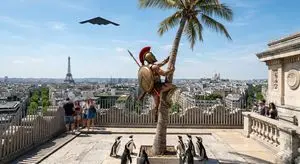 Penguins vs Coconut Tree Battle