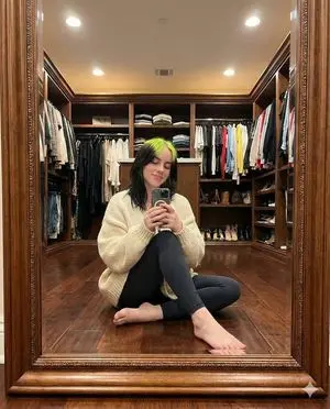 Ultra Realistic Walk-in Closet Mirror Selfie