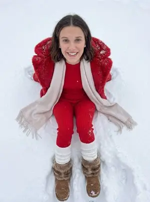 Sadie Sink Macro-Portrait in Snow JSON Prompt