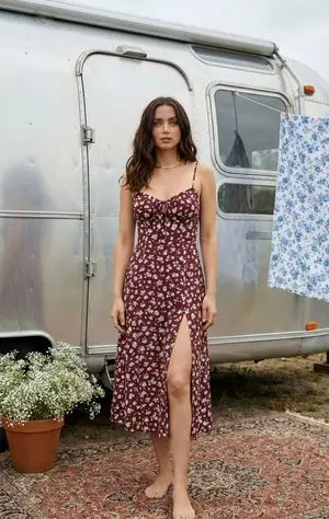 Bohemian Summer Airstream Portrait Prompt