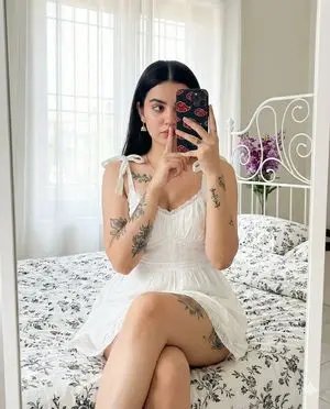 Ultra-Realistic Mirror Selfie with Akatsuki Phone Case