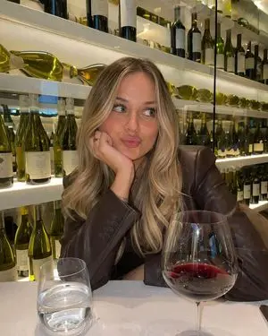 Casual Wine Bar Portrait