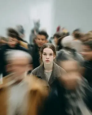 Cinematic Portrait with Radial Motion Blur