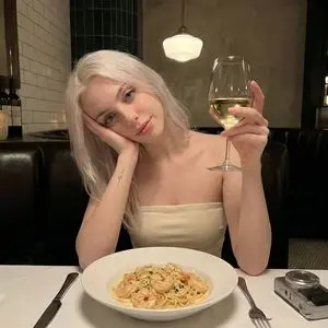 Ultra Photorealistic Dinner Selfie Prompt