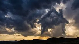 Dramatic Cloud Formation Illusion