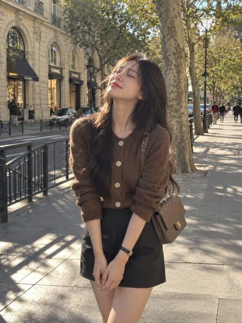 Social Media Post - Candid Street Portrait