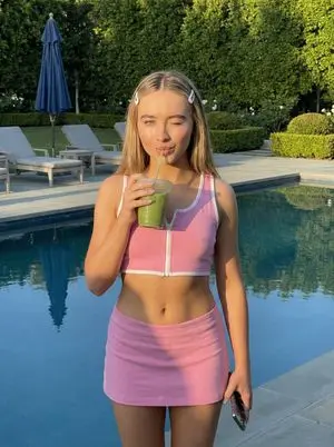 Photorealistic Image Prompt for Nano Banana Pro featuring Sabrina Carpenter